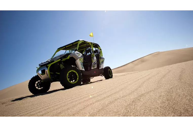 Can-Am Maverick Max 1000R Turbo X DS 2016 Can-Am Maverick Max 1000R Turbo X DS 2016